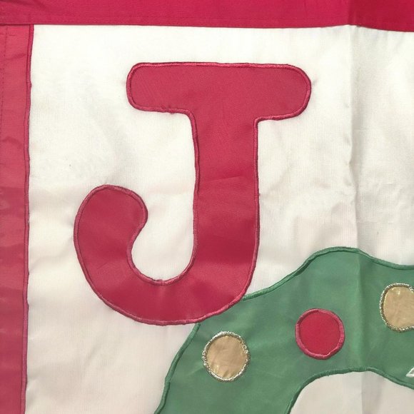 Vintage JOY Red and White 28x40 Holiday Flag Christmas Wreath Shiny Gold Bow - Picture 5 of 14